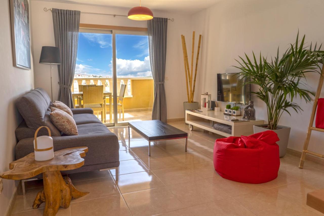 La Perla Beach Apt With Pool El Médano Eksteriør billede